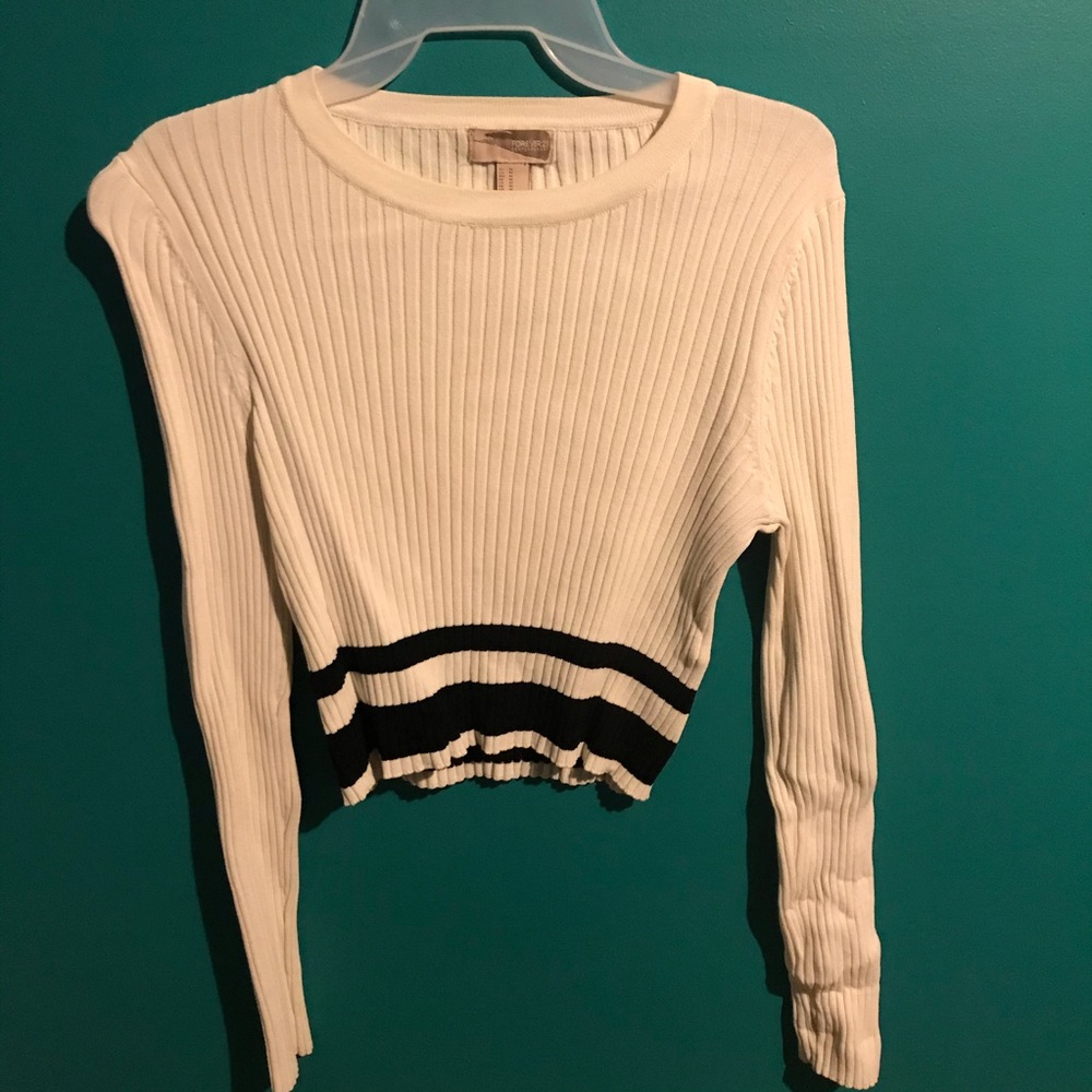 Cropped sweater